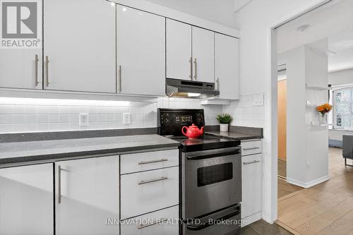 4 - 10 Clarence Street, Ottawa, ON - Indoor Photo Showing Kitchen