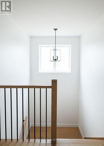 74 Bedell Drive, Mapleton, ON - Indoor Photo Showing Other Room