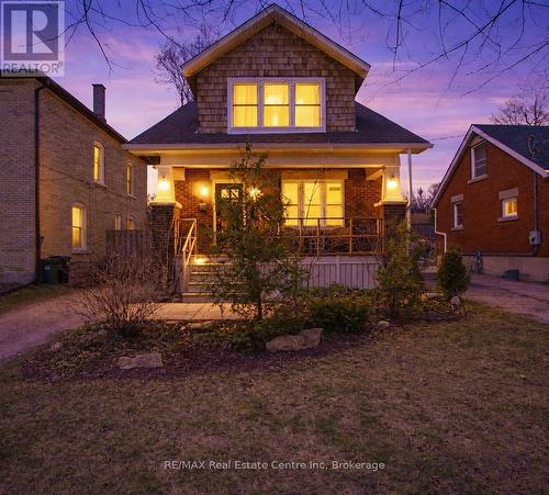 297 WATERLOO AVENUE  Guelph (Junction/Onward Willow), ON N1H 3J7