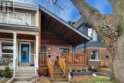 45 BERKSHIRE AVENUE  Toronto, ON M4M 2Z6