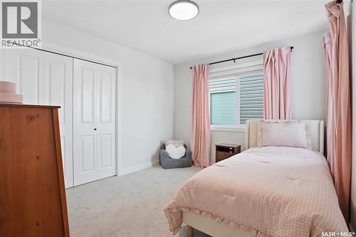 606 Delainey Road, Saskatoon, SK - Indoor Photo Showing Bedroom