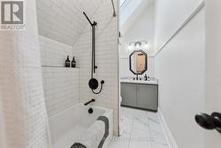 FAMILY BATH - 