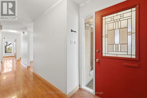 110 Pigeon Terrace, Ottawa, ON - Indoor Photo Showing Other Room
