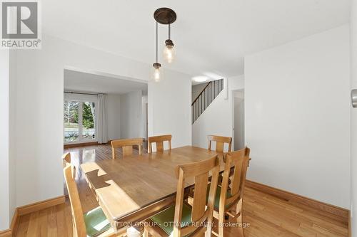 110 Pigeon Terrace, Ottawa, ON - Indoor Photo Showing Dining Room