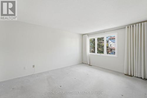 Primary Bedroom - 110 Pigeon Terrace, Ottawa, ON - Indoor Photo Showing Other Room