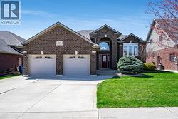 40 Conservation BOULEVARD Kingsville, ON N9Y 4E5