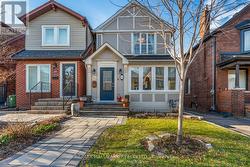146 ROSLIN AVENUE Toronto, ON M4N 1Z4