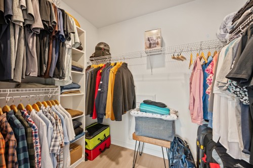 Penderie (Walk-in) - 106-1320 Rue Custine, Saint-Jérôme, QC - Indoor With Storage