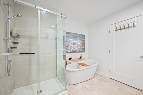 Salle de bains - 106-1320 Rue Custine, Saint-Jérôme, QC - Indoor Photo Showing Bathroom