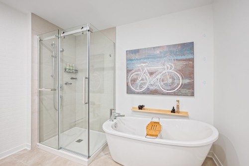 Salle de bains - 106-1320 Rue Custine, Saint-Jérôme, QC - Indoor Photo Showing Bathroom