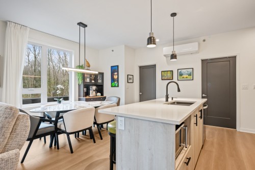 Cuisine - 106-1320 Rue Custine, Saint-Jérôme, QC - Indoor