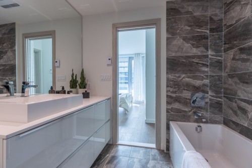 Master Bathroom - 3201-1450 Boul. René-Lévesque O., Montréal (Ville-Marie), QC - Indoor Photo Showing Bathroom