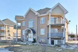 4-1141 Rue Bernier  Saint-Jean-Sur-Richelieu, QC J2W 2H1