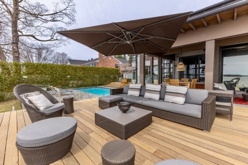 Cour - 570 Rue Lakeshore, Beaconsfield, QC - Outdoor With In Ground Pool With Deck Patio Veranda With Exterior