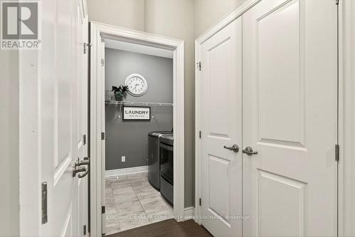 10 - 2848 King Street, Lincoln, ON - Indoor Photo Showing Other Room