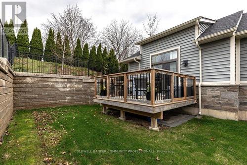 10 - 2848 King Street, Lincoln, ON - Outdoor With Deck Patio Veranda
