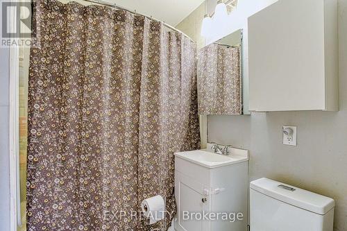 352 Fairfield Avenue, Hamilton, ON - Indoor Photo Showing Other Room