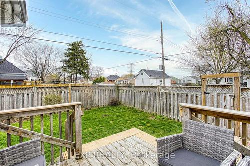 352 Fairfield Avenue, Hamilton, ON - Outdoor With Deck Patio Veranda
