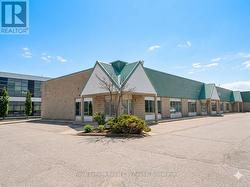 430 LAIRD ROAD  Guelph (Clairfields/Hanlon Business Park), ON N1G 3X7