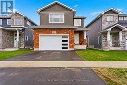 84 POTTER DRIVE Loyalist (Odessa), ON K0H 2H0