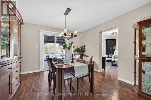 161 Springwater Drive, Ottawa, ON - Indoor Photo Showing Dining Room