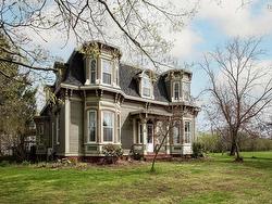 10419 Highway 1 Paradise, NS B0S 1L0