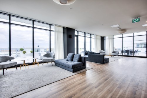 Salle communautaire - 703-5175 Rue Mackenzie, Montréal (Côte-Des-Neiges/Notre-Dame-De-Grâce), QC - Indoor Photo Showing Living Room