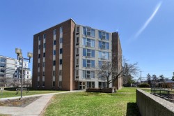 401-2310 Rue Ward Montréal (Saint-Laurent), QC H4M 2V3