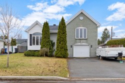 471 Rue Pilon  Vaudreuil-Dorion, QC J7V 7A7