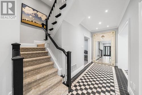 25 Strathgowan Crescent, Toronto, ON - Indoor Photo Showing Other Room