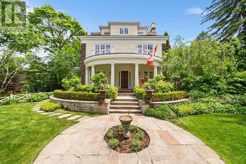 25 Strathgowan Crescent, Toronto, ON - Outdoor With Deck Patio Veranda