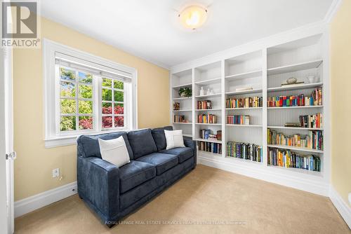 25 Strathgowan Crescent, Toronto, ON - Indoor