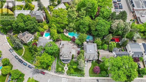 25 Strathgowan Crescent, Toronto, ON - Outdoor With View