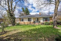 2043 DEVON ROAD Oakville (Fd Ford), ON L6J 2N1