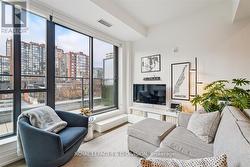 405 - 90 NIAGARA STREET  Toronto, ON M5V 0P9