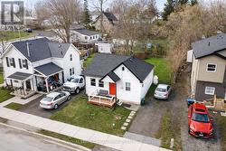 30 STRACHAN STREET Belleville (Belleville Ward), ON K8P 1W8