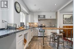 3 - 92 TWENTY NINTH STREET Toronto, ON M8W 3B2