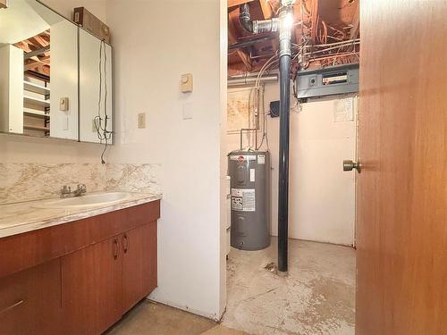 6 Aster Crescent, Brandon, MB - Indoor