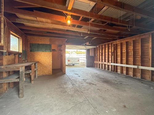 6 Aster Crescent, Brandon, MB - Indoor