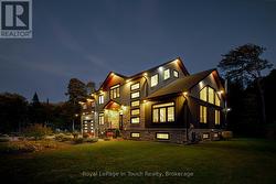 9 BELCOURT CRESCENT  Tiny, ON L9M 0M7