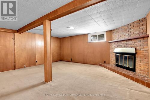 1582 Digby Street, Ottawa, ON - Indoor With Fireplace