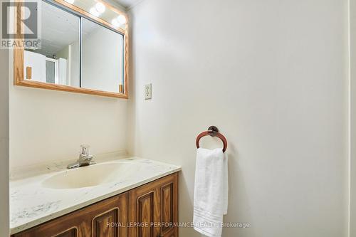 Bathroom in Basement - 1582 Digby Street, Ottawa, ON - Indoor Photo Showing Bathroom