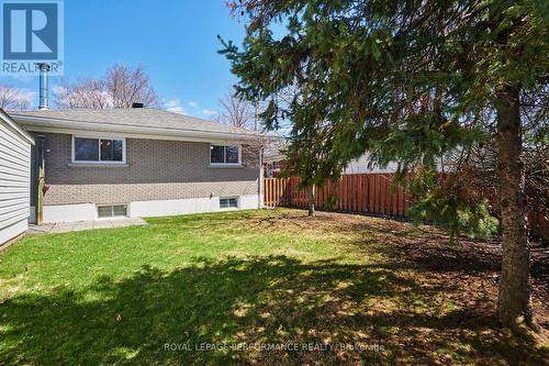 Back exterior and yard w/mature trees - 1582 Digby Street, Ottawa, ON - Outdoor