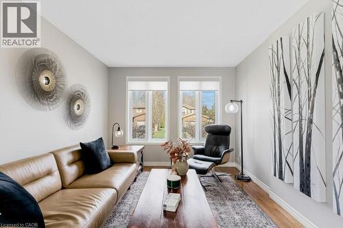 56 Dawn Crescent, Cambridge, ON - Indoor Photo Showing Living Room