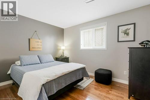 56 Dawn Crescent, Cambridge, ON - Indoor Photo Showing Bedroom