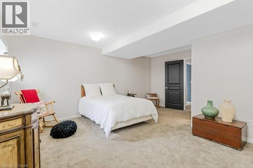 56 Dawn Crescent, Cambridge, ON - Indoor Photo Showing Bedroom