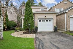 1078 MONTGOMERY DRIVE  Oakville, ON L6M 1G1
