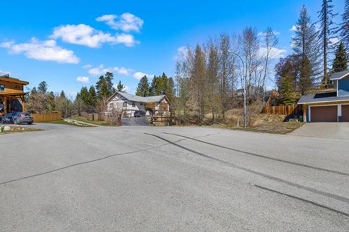 53 100Th Avenue, Kimberley, BC - Outdoor