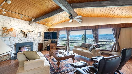 701 Robin Road, Vernon, BC 