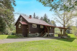 1821 Butler Rd Comox, BC V9M 4B4